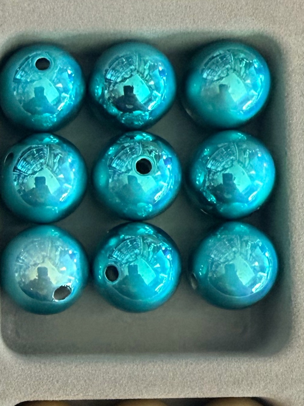 #8138 4 Pack Laser Beads - 16mm for Beadable Items - Color Shown